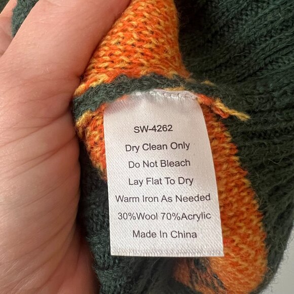 Cozy Cabin Sweaters by Kiel James Patrick Big Cozy Fall Leaf Sweater Size Large - Picture 6 of 8